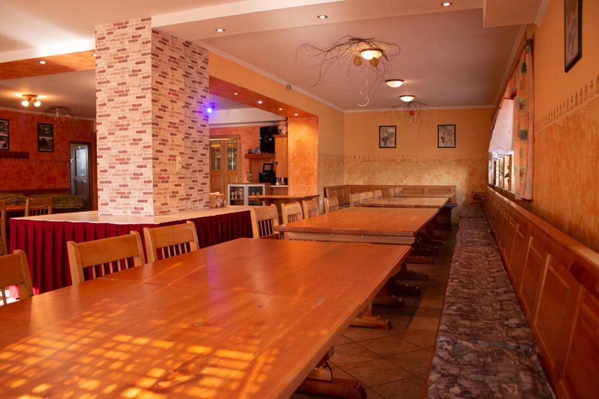 Motel Turisticna Kmetija Sirk Zgornja Velka Zewnętrze zdjęcie